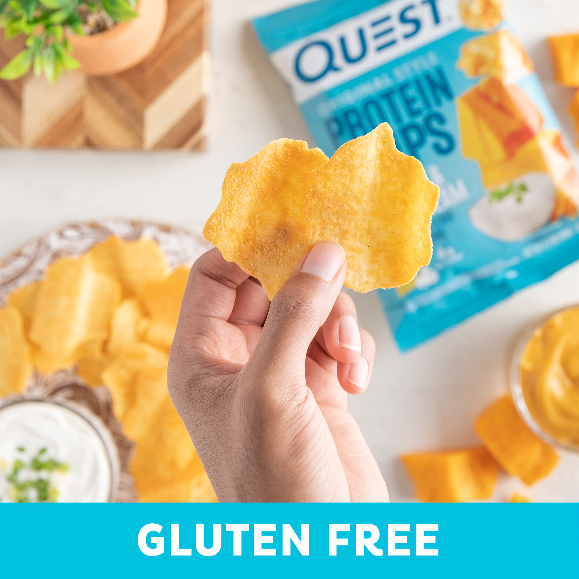 cheddar-and-sour-cream-original-style-protein-chips-r0 qst-000296_cheddar-_-sour-cream-original-style-protein-chips_7.2.png