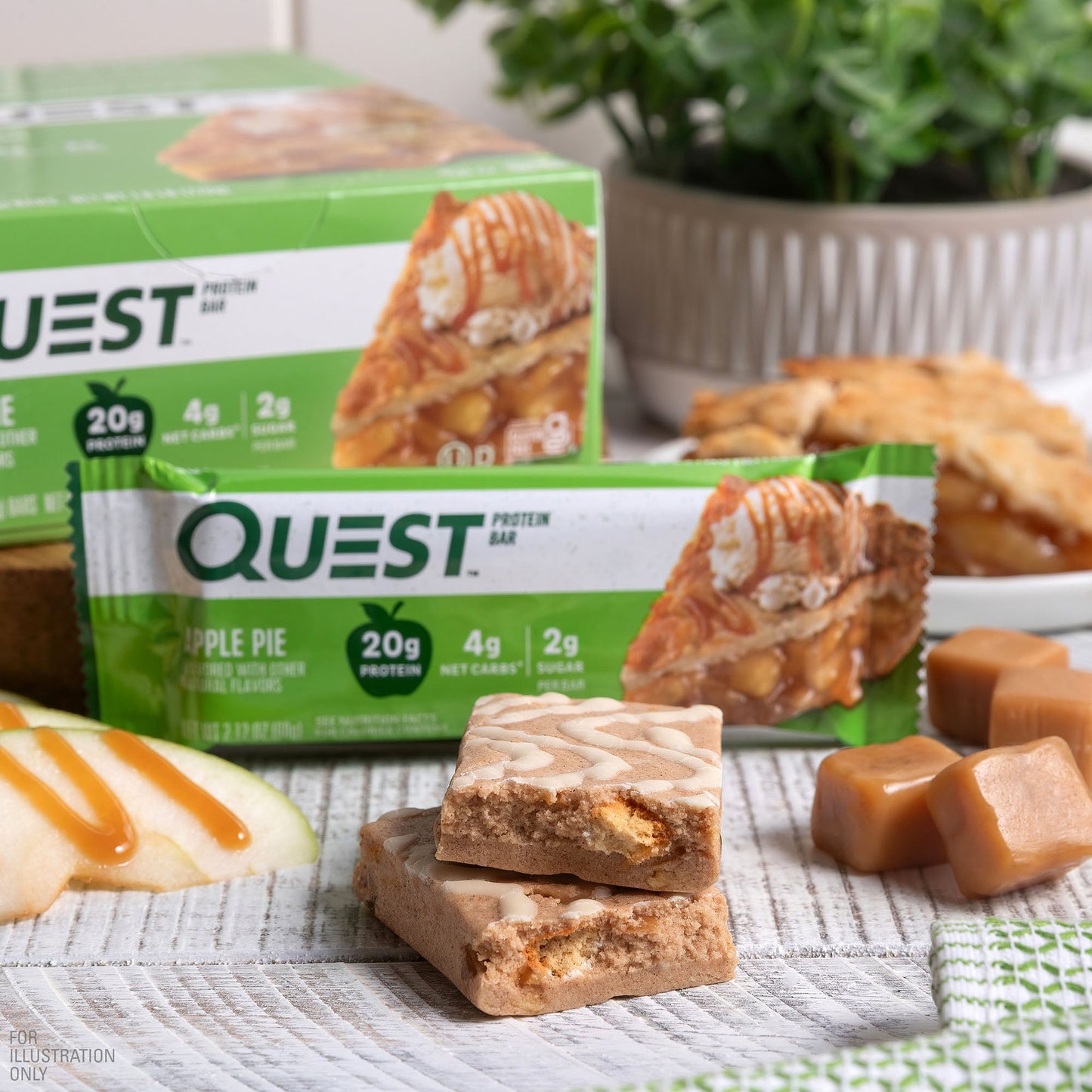 apple-pie-protein-bars-e6 qst-000647-apple-pie-protein-bars_4.jpg