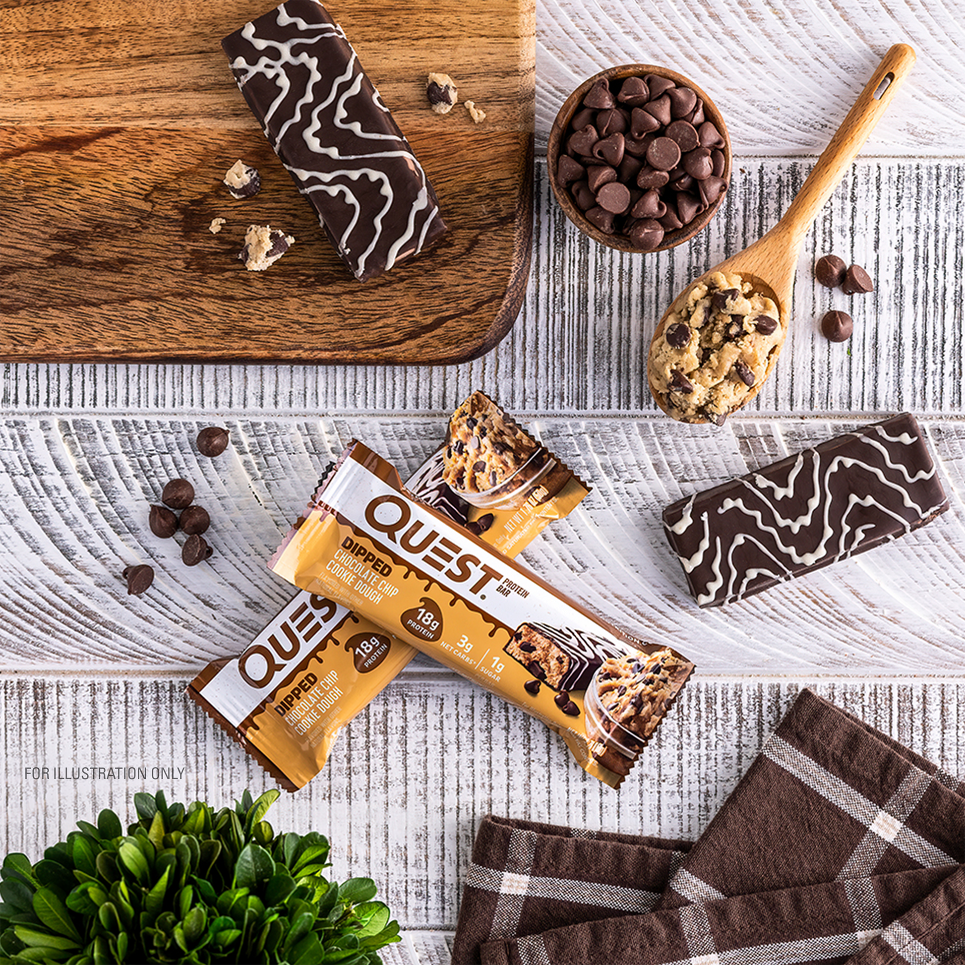 dipped-chocolate-chip-cookie-dough-protein-bar-r5 qst-012268_dipped-chocolate-chip-cookie-dough-protein-bar_7.png