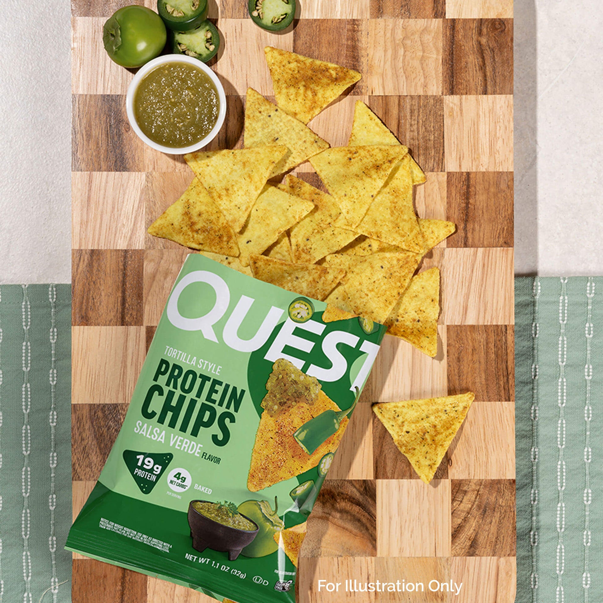 salsa-verde-tortilla-style-protein-chips-i9 qst-016419-salsa-verde-tortilla-style-protein-chips_6.jpg